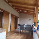 Forrás-g