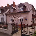 Appartement Forrás-g *