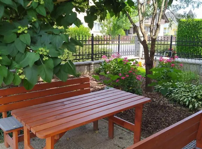 Forras-g Vendeghaz *