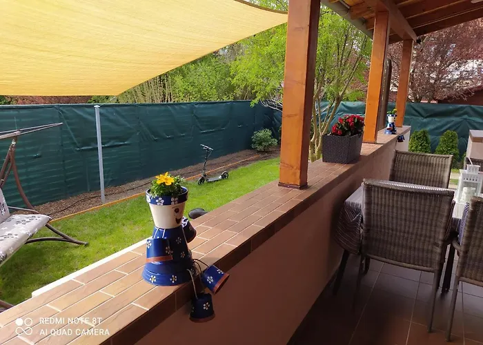 Forras-g Vendeghaz Lägenhet Bük