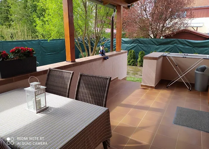 Forras-g Vendeghaz Lägenhet