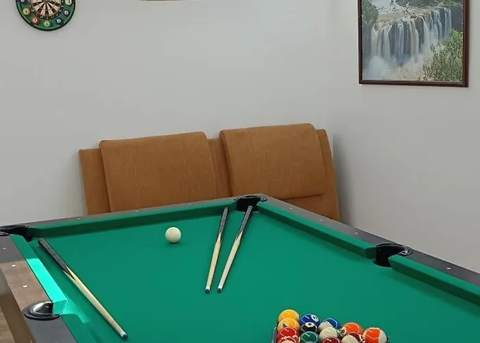 Forras-g Vendeghaz Lägenhet Bük